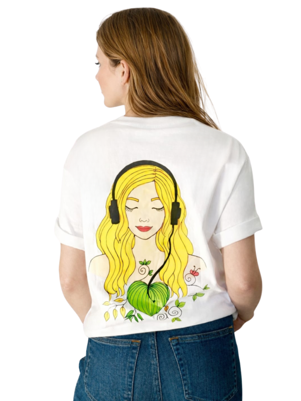 Girl With Headphones - Women’s T-Shirt | 100 % Premium Cotton